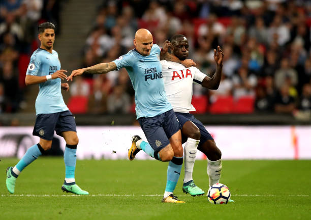 新月俱乐部 新月俱乐部