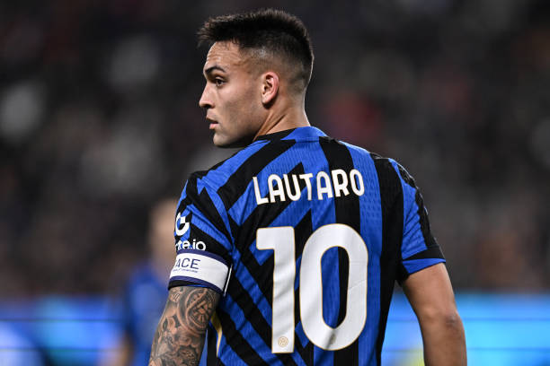 约外加一年 约外加一年