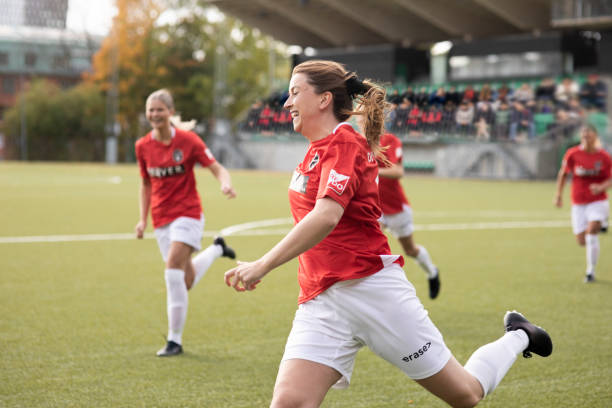 余嘉豪每一 余嘉豪每一