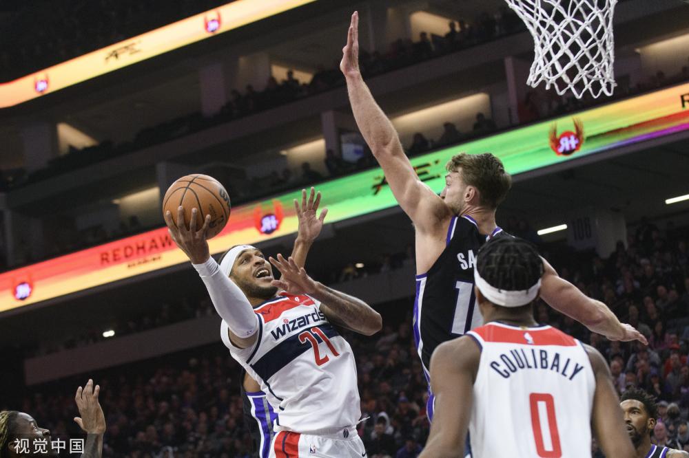 的比赛中 的比赛中