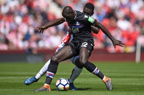 更因其两次 更因其两次