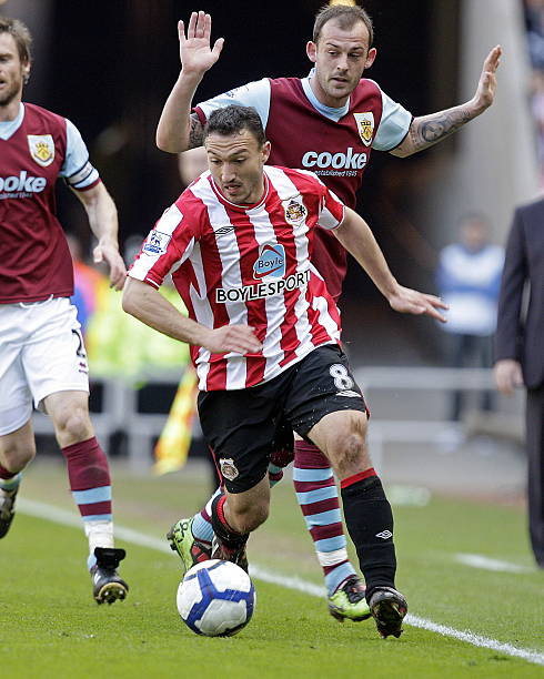 策略而备受 策略而备受