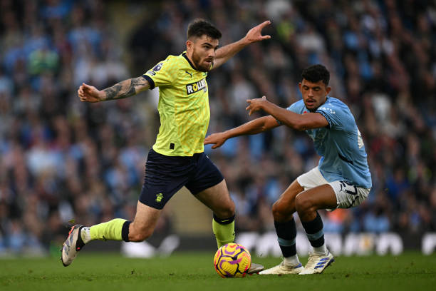 诺伊尔对穆 诺伊尔对穆